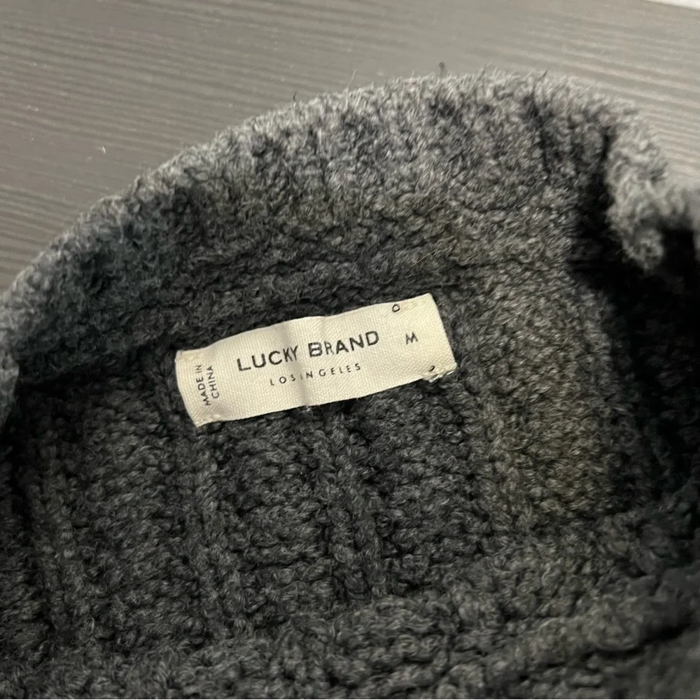 Lucky Brand chunky gray sweater - Medium - Picture 3 of 3